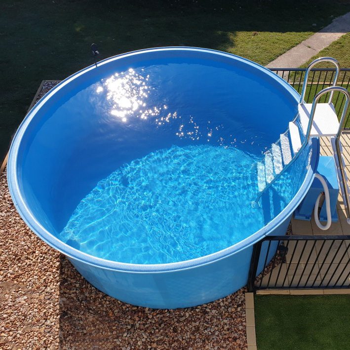 Clipper Pools - Polyworld - Affordable Freestanding Pools!